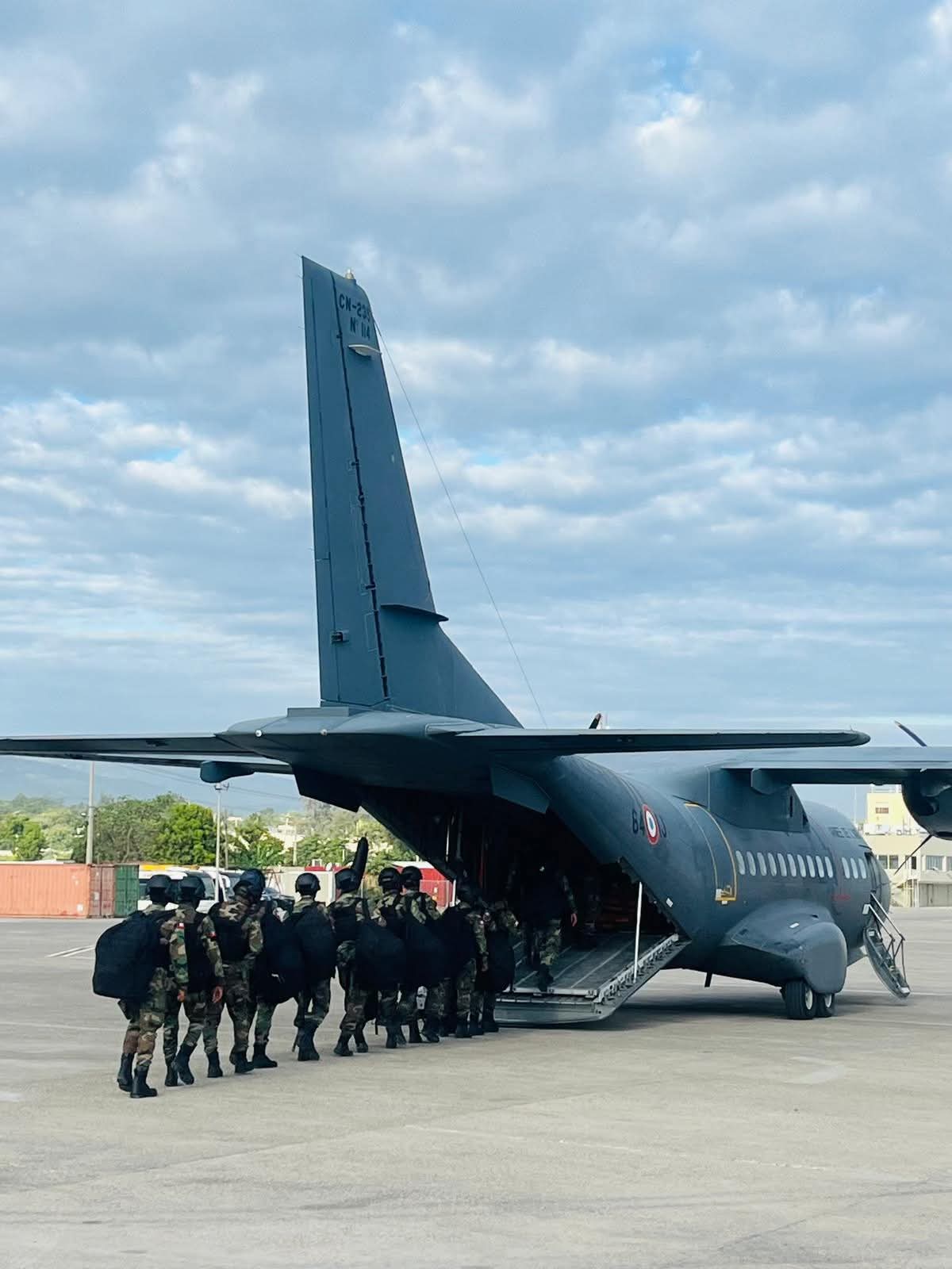 Haïti : 25 nouveaux soldats des FADH envoyés en Martinique pour une formation militaire